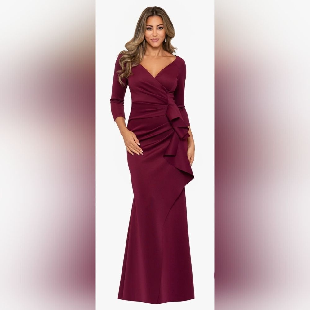 Xscape Lexi Long Sleeve Scuba Ruched Side Gown NWOT Size 4 In Wine